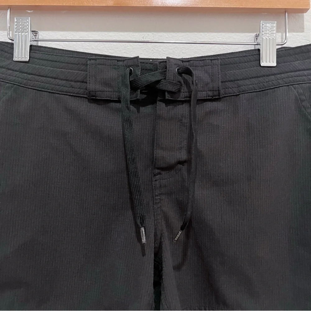 Prana Ebelie Short Hybrid Solid Black Breathable Athletic Size S